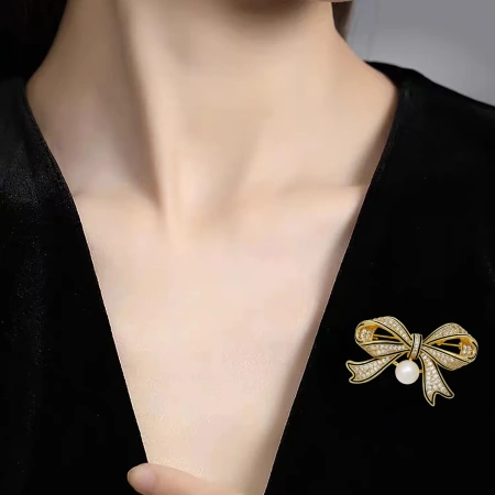 Hyacinth Heavy Industry Retro Vintage Full zirconium bow brooch, high-end black drip glaze pin, cheongsam suit accessory Hyacinth Heavy Industry Retro Vintage Full zirconium bow brooch, high-end black drip glaze pin, cheongsam suit accessory